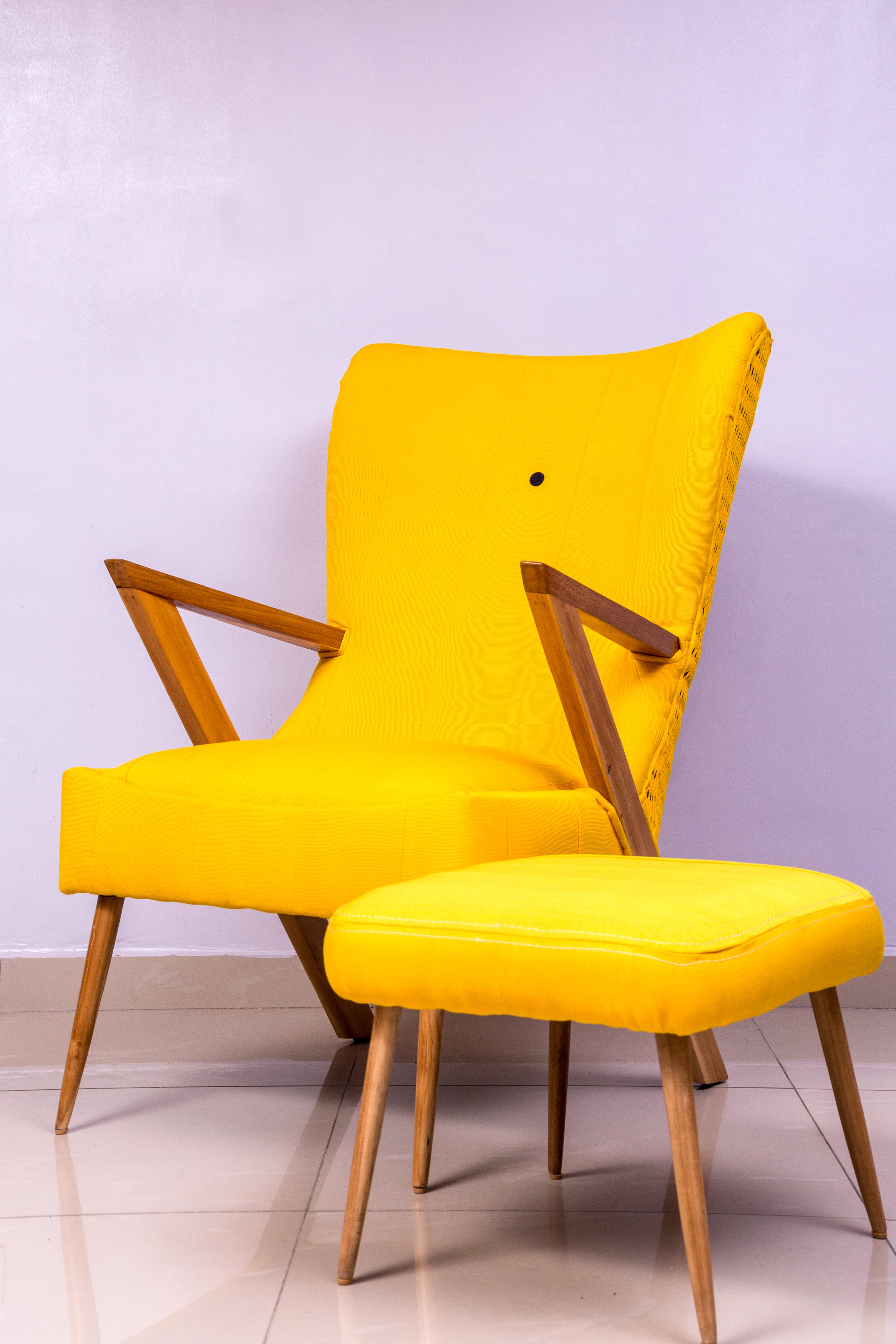 Adunni pon chair by Ile.Ila (House of Lines)